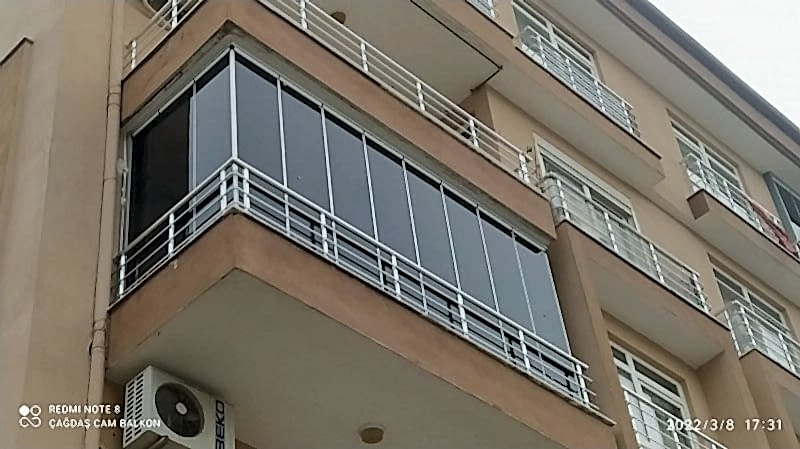 Katlanır Cam Balkon