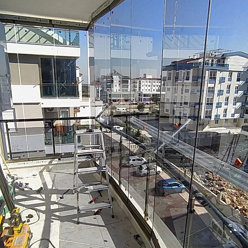 Katlanır Cam Balkon