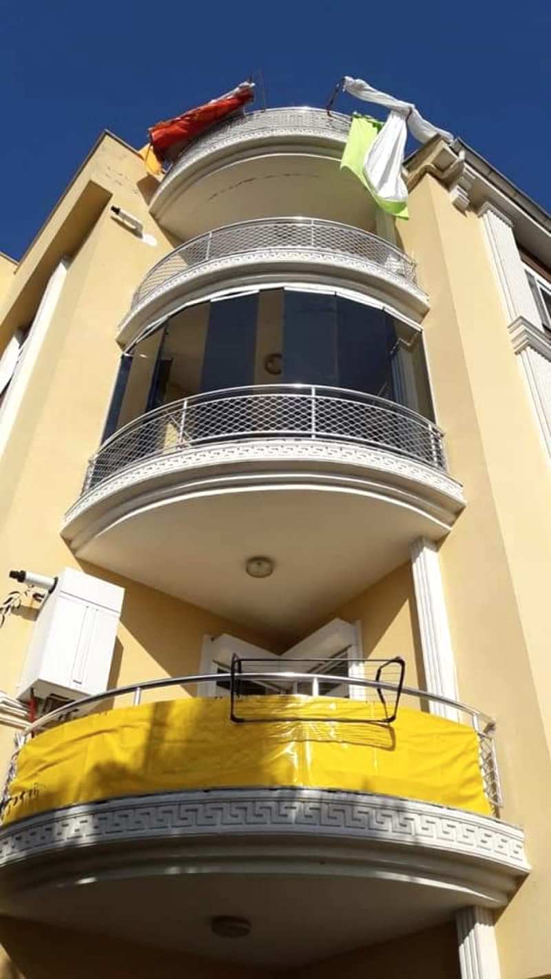 Cam balkon perdesi