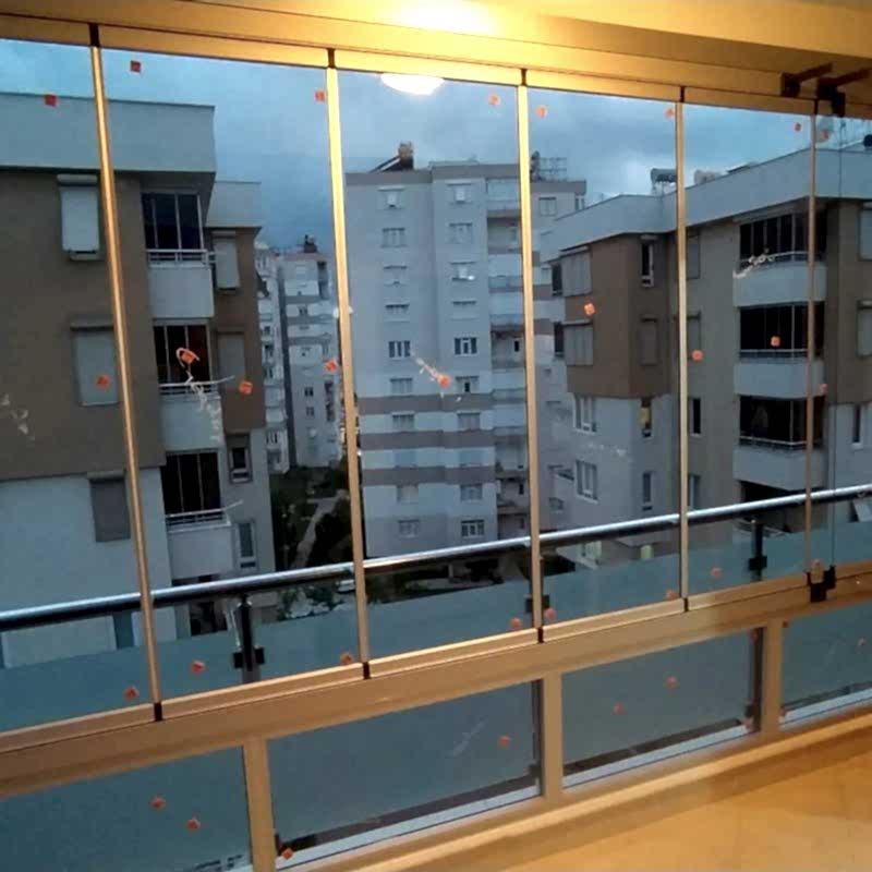 Bakı Cam Balkon