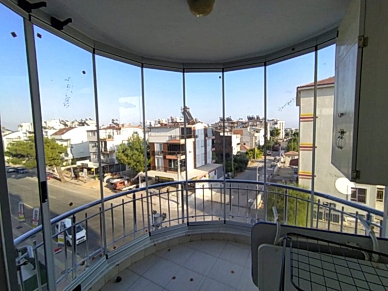 Katlanır Cam Balkon