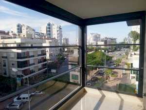 Giyotin Cam Balkon