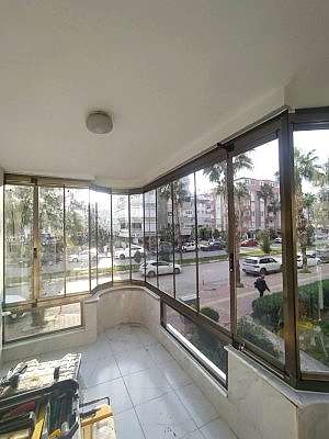 Katlanır Cam Balkon Yaptırırken Dikkat Edilmesi Gerekenler